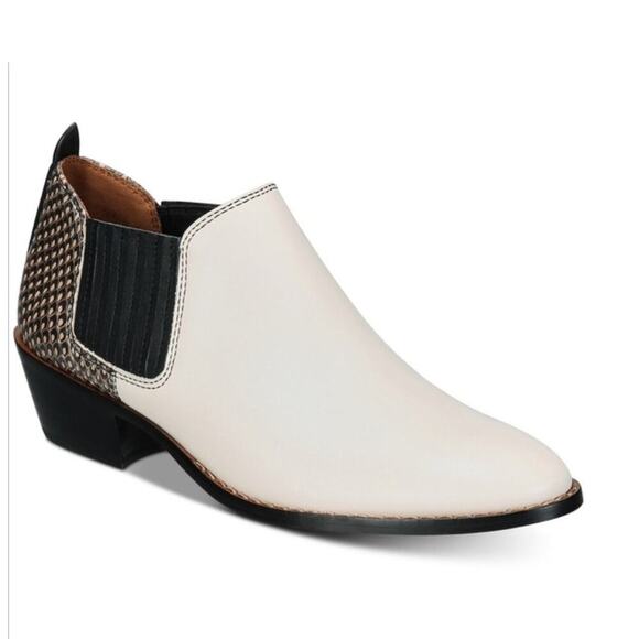 Coach Shoes Coach Devin Shooties size 9 - Picture 1 of 8